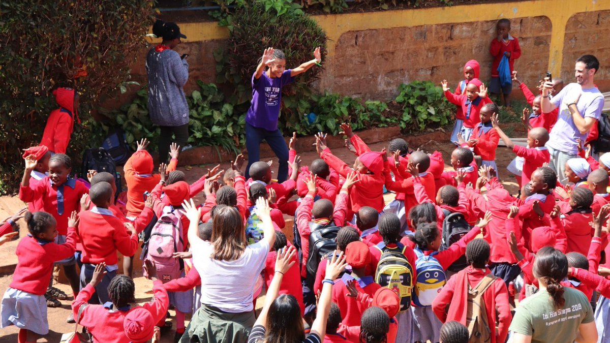 HOPEworldwide's tweet photo. HOPEww Kenya empowers thousands with health services, life skills, &amp; education. This year, they earned Volunteer Org of the Year! Double your impact: https://t.co/EAOQv6KMQg #hopeww #seasonofgiving #match100k https://t.co/1q3KG16VvR