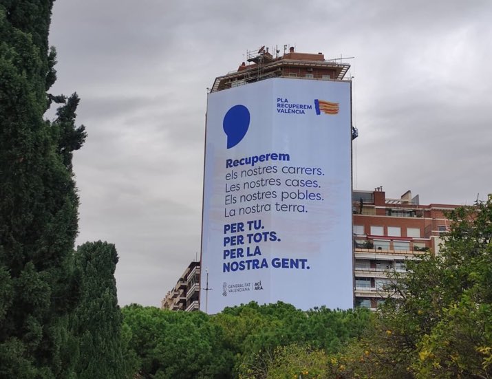 Els garatges inundats, els ascensors que no funcionen, la reordenació de l’Horta per a poder construir, la reducció del límit per a construir al litoral, tot ho pretenen tapar amb una pancartota. Impresentables