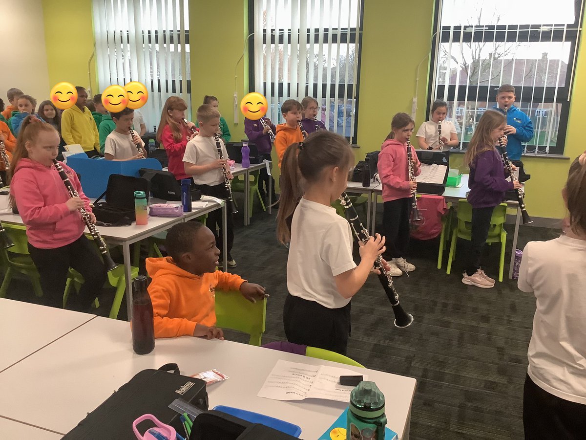 westheathprim's tweet photo. #WHPSClass10 performed what they have been learning in their clarinet lessons to #WHPSClass9! Well done Class 10!
#WHPSMusic https://t.co/uBppNw23e8