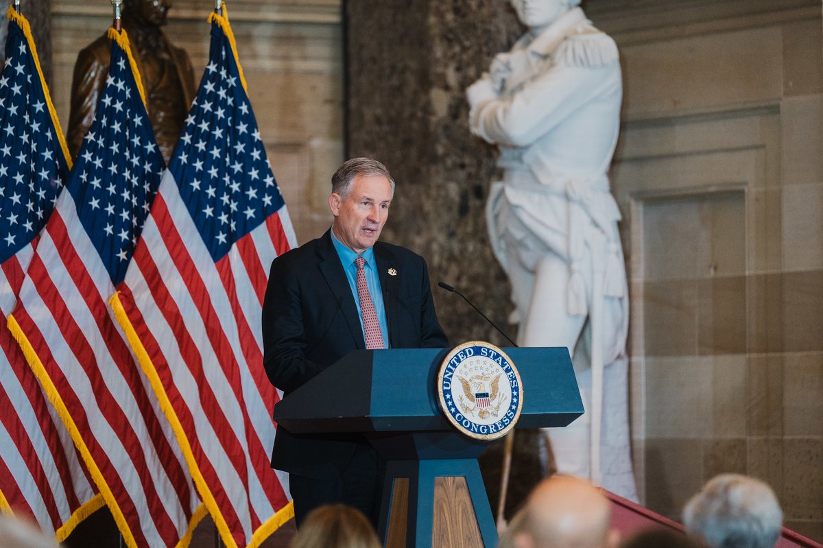 FrenchAmbUS's tweet photo. Two centuries after he became the first foreign dignitary to address a joint session of Congress, the Marquis de Lafayette returned to Capitol Hill for a commemorative ceremony. https://t.co/4L8ZEfc5MK
