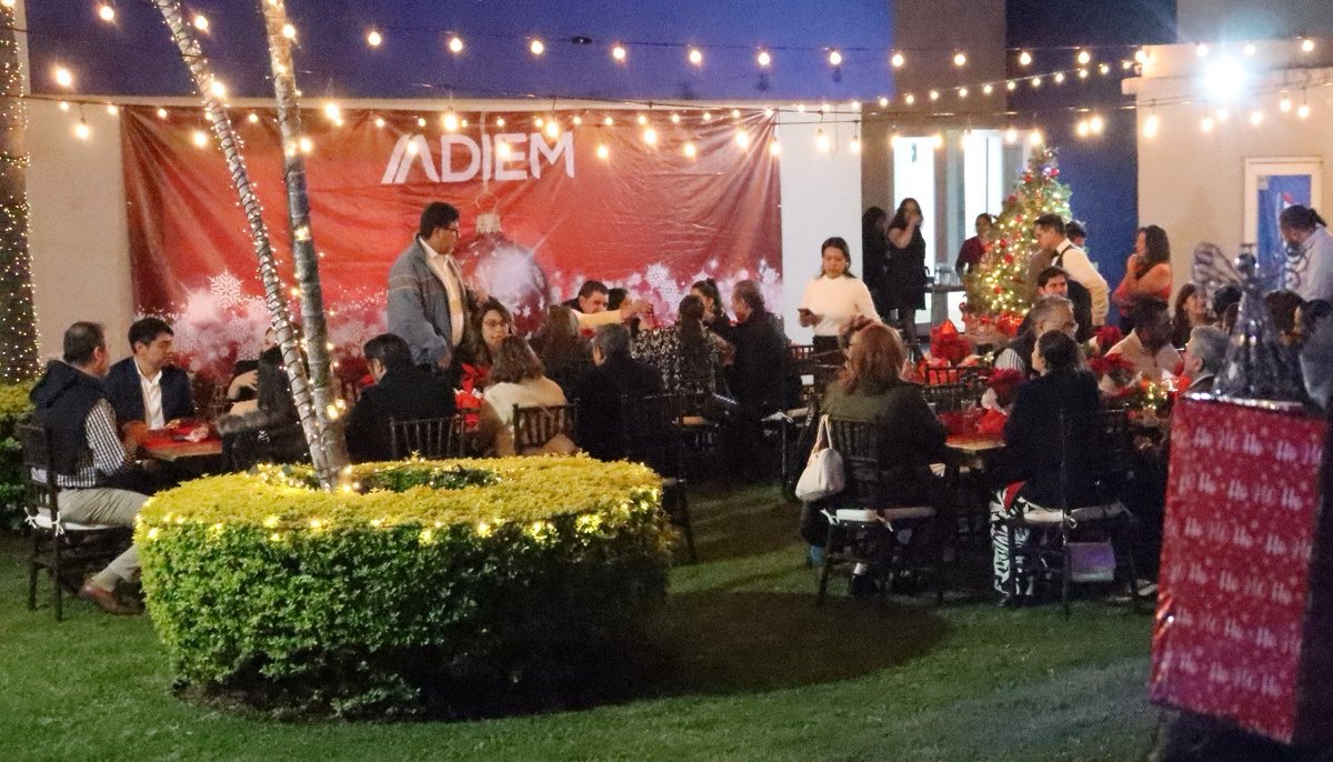 IngenieriaODP's tweet photo. Un placer haber participado en reunión de Consejo @adiemsp y posteriormente tener un brindis de fin de año con colegas de Cámara. Les deseo a todos los empresarios ADIEM una feliz navidad y un bendecido y próspero año 2025. https://t.co/ShrrvaC4i7
