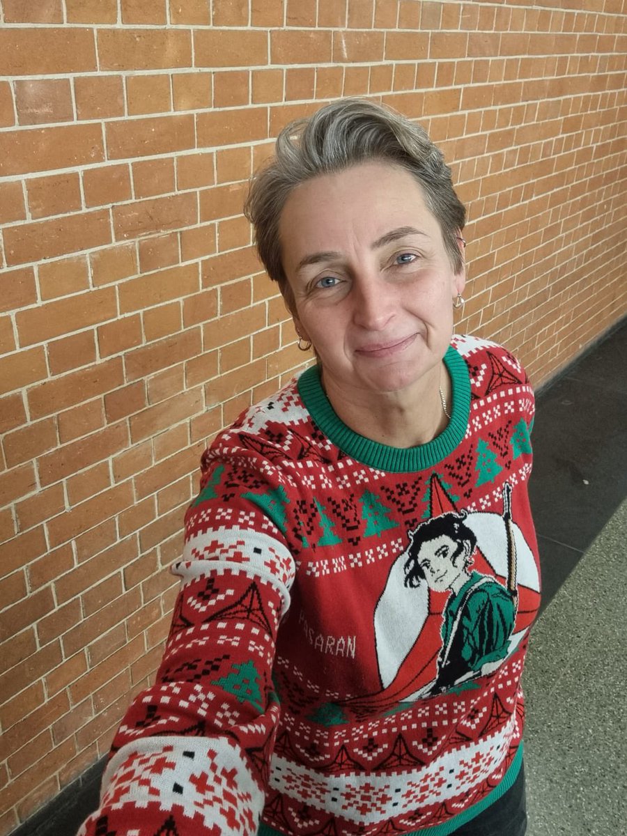 Great to be supporting <a href="/savechildrenuk/">Save the Children UK</a>’s #ChristmasJumperDay2024 to help children in the UK and across the globe access the best future possible

I’m wearing my <a href="/TUFAC4/">TUFAC</a> Ginesta jumper!

Share yours below 👇🎄