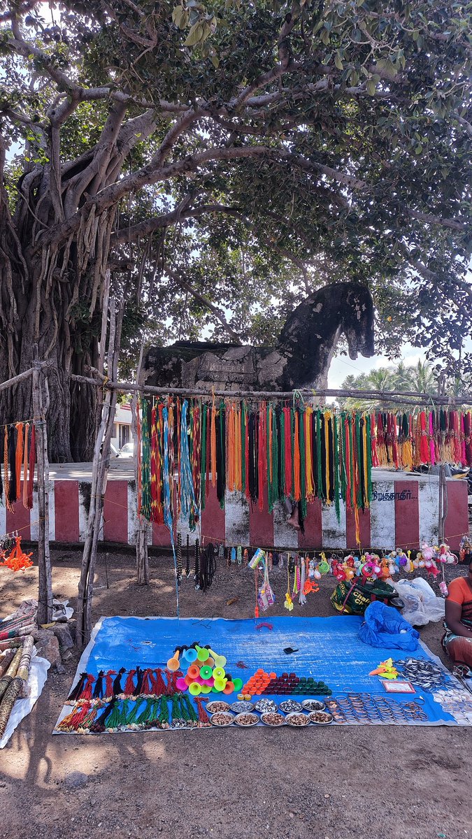 muthu_tara's tweet photo. Sri Pachaiyamman Thunai
#taraclicks #temple #oneplus11R #phonephotography #photography https://t.co/JoWTCebD83