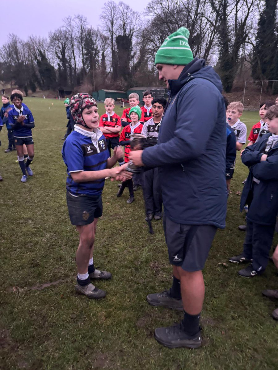 School House tweet media