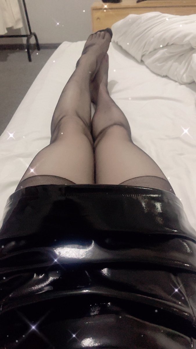 tingting9875's tweet photo. 好无聊呀 https://t.co/JVIUg131sH