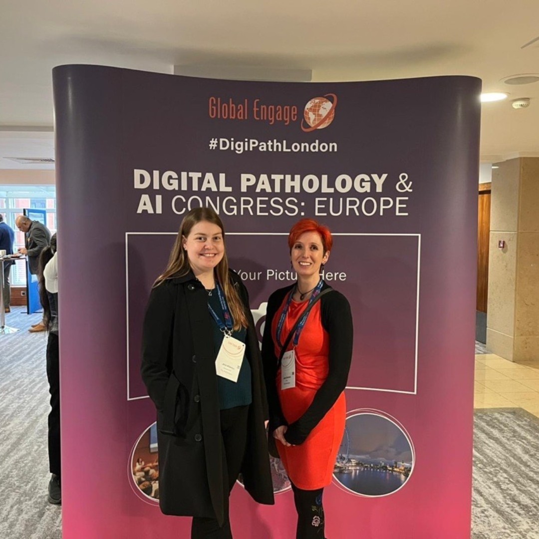 ConexiantEurope's tweet photo. Exciting to see The Pathologist team at the Digital Pathology and AI Congress in London! 🧠🔬

This event is a fantastic opportunity to explore how digital imaging and AI are revolutionizing pathology—and to reconnect with industry leaders and professionals. 👋
#DigiPathLondon https://t.co/bk7kGbrT78
