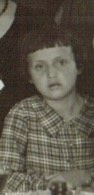 12 December 1934 | A Norwegian Jewish girl, Fanny Synnøve Ganz, was born in Oslo.

In November 1942 she was deported to #Auschwitz with her mother Lea and her brother Charles. They were all murdered in a gas chamber after the selection.
