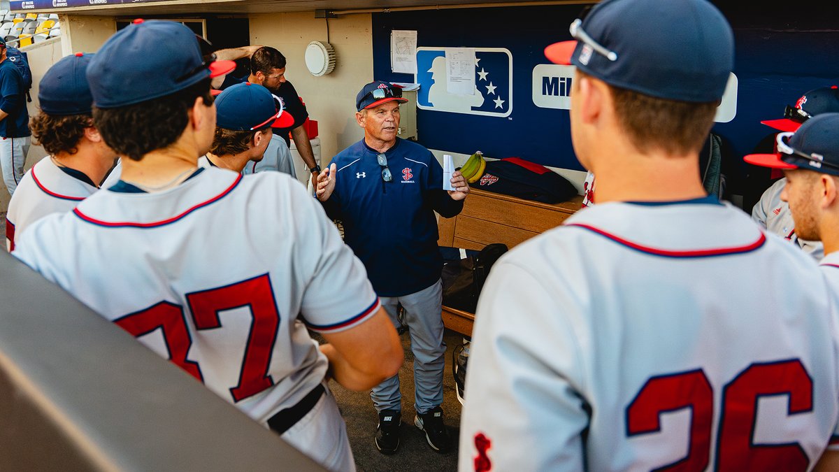 Saint John's Athletics tweet media