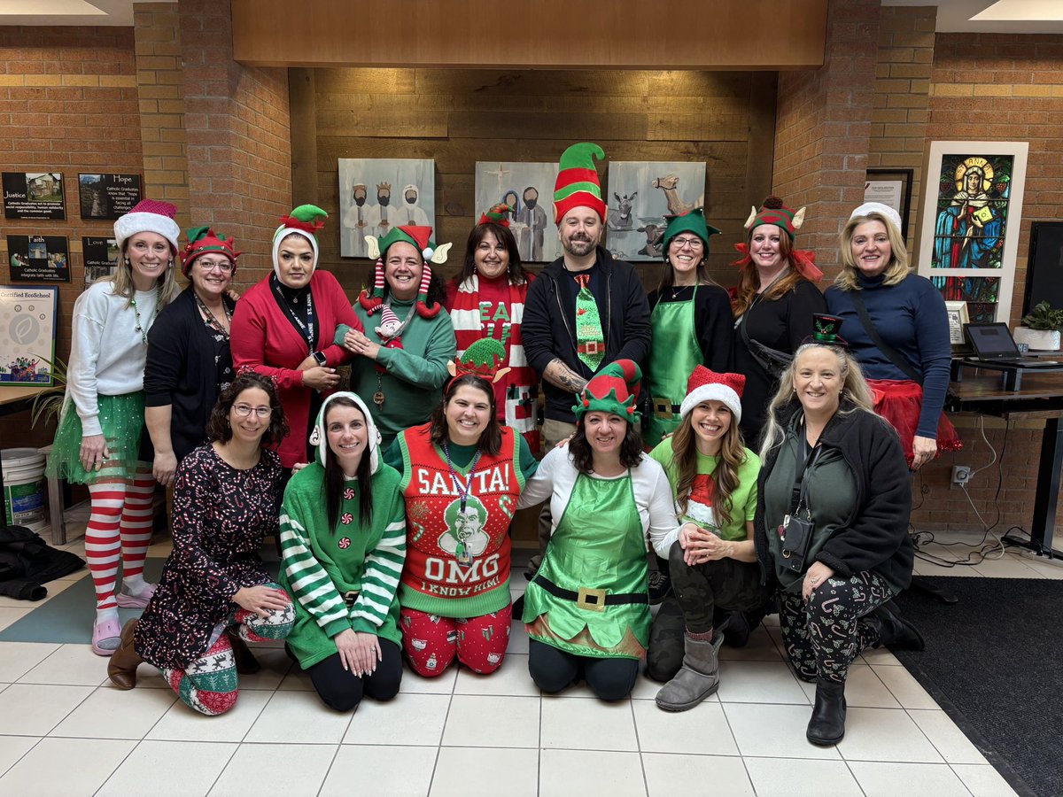 StAnneOCSB's tweet photo. Lots of staff spirit for #ElfYourself day for our Angel Tree @ocsbRE #ocsbAdvent 🙏🏼💜🎄 https://t.co/XMBYzY3K0z