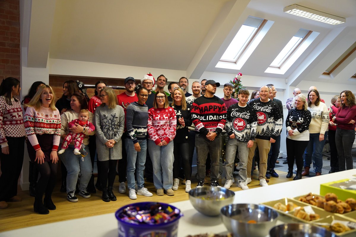 IsiGlobal's tweet image. 🎄 Embracing the festive magic at ISI Global! 🎅🏼
#ChristmasJumperDay brought a spark of joy to the office as our team came together to celebrate in style. 

#TeamBonding #HolidayCheer  #ISIGlobal #WorkFamily #ChristmasSpirit