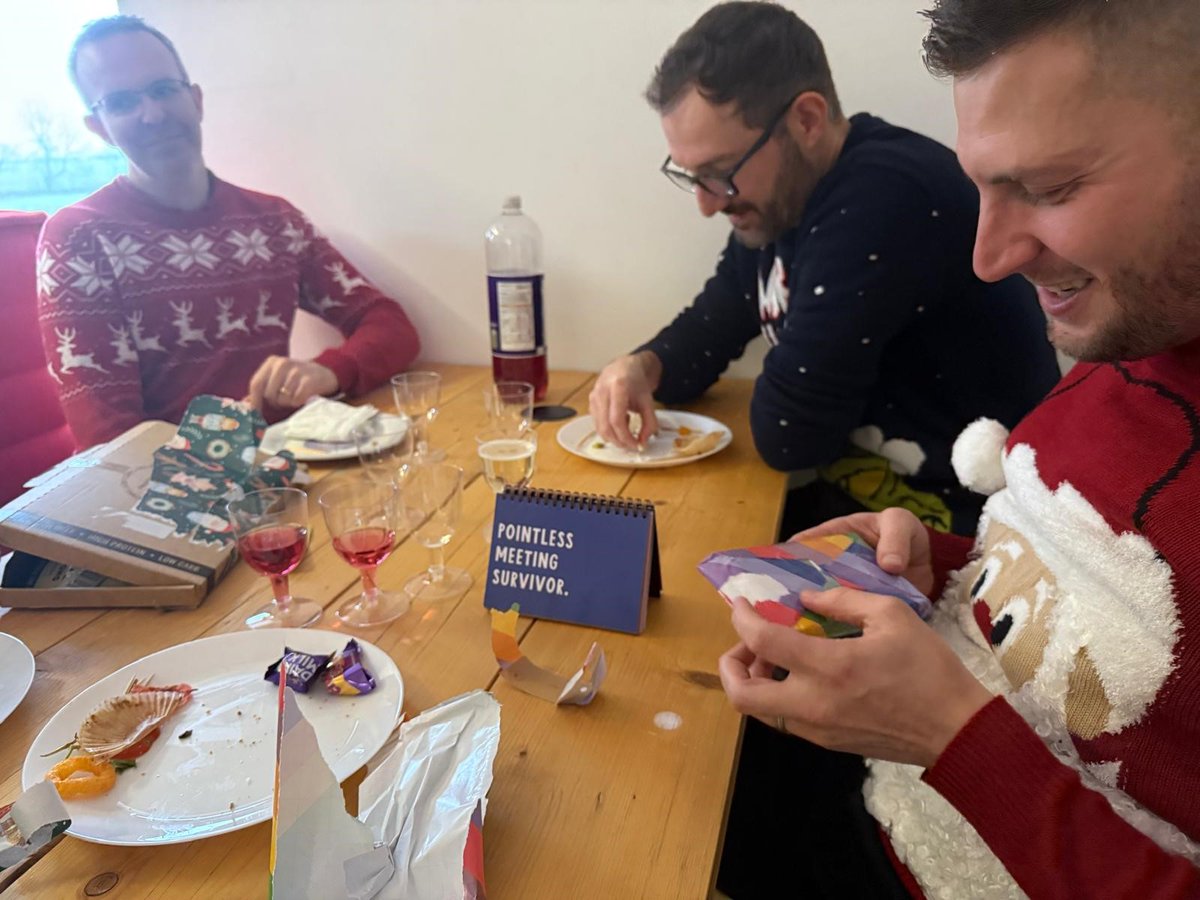 IsiGlobal's tweet image. 🎄 Embracing the festive magic at ISI Global! 🎅🏼
#ChristmasJumperDay brought a spark of joy to the office as our team came together to celebrate in style. 

#TeamBonding #HolidayCheer  #ISIGlobal #WorkFamily #ChristmasSpirit