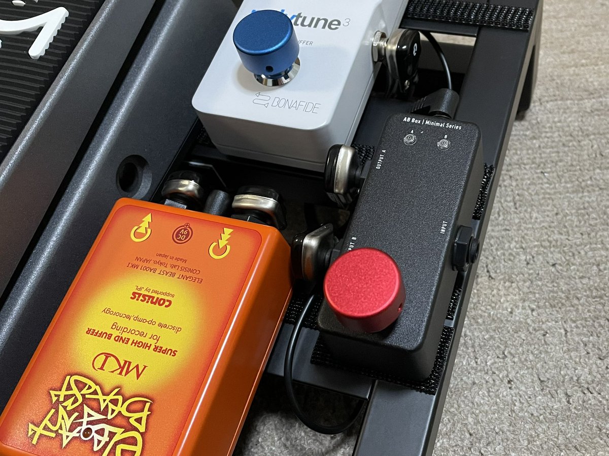 misojinoguitar3's tweet photo. One ControlのAB Box(ラインセレクター)を購入。
そして届いた当日にボードへ組み込み、チューナーを別シグナルに分岐させました。
これでCONISISのバッファーを最大限に活かせる筈です!
#OneControl
#CONISIS
#QuadCortex
#MOGAMI https://t.co/8wXPNk2whK