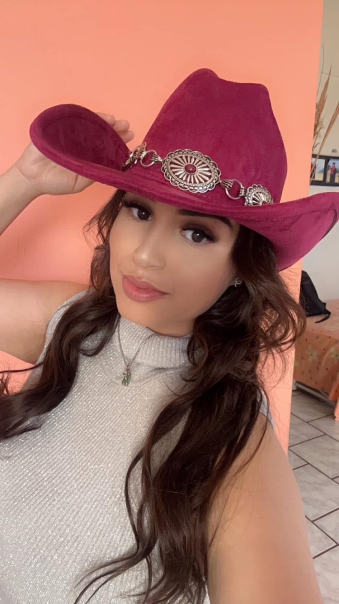 janetavocado's tweet photo. Oye vaquero 🤠 https://t.co/4mCU56ywyJ