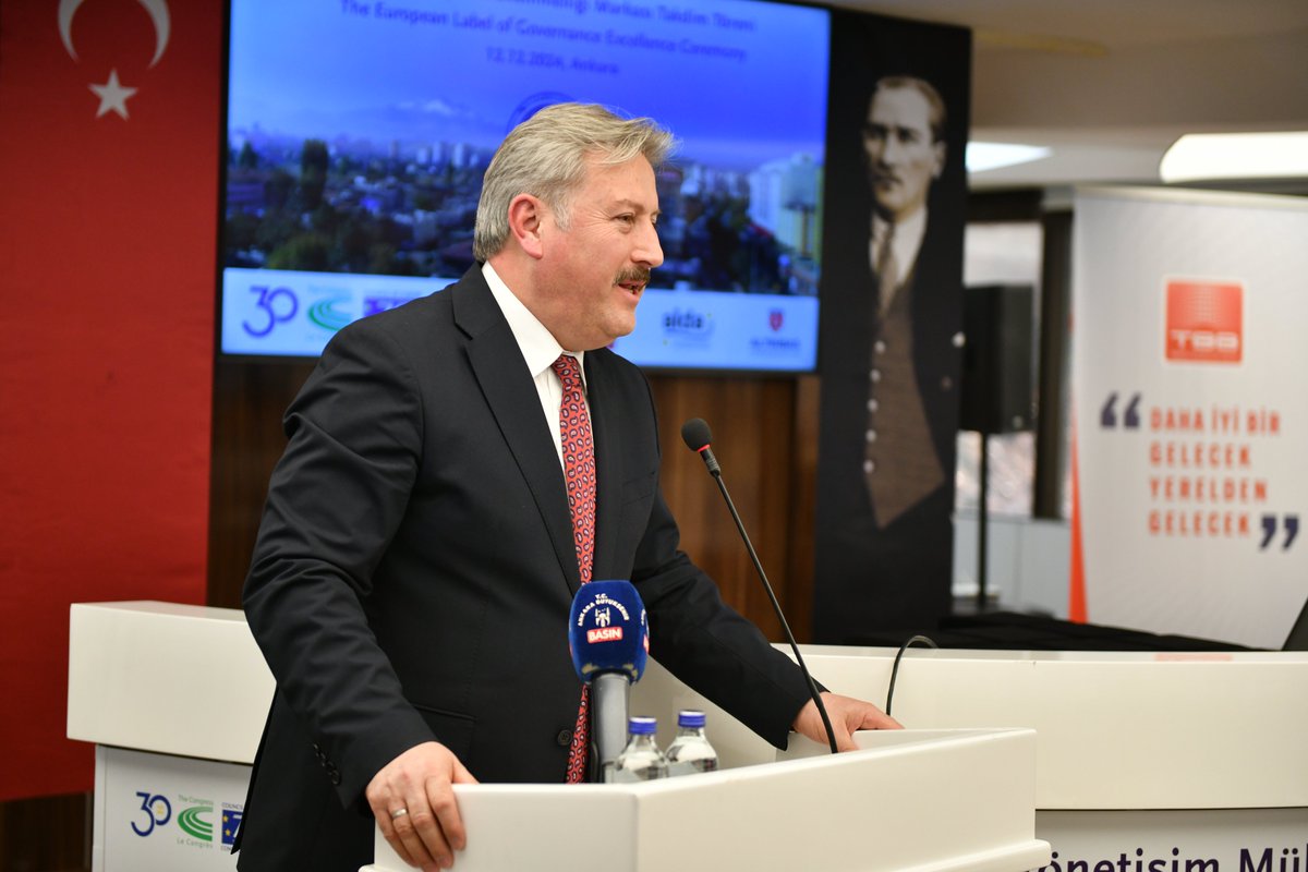 TBB's tweet photo. Eskişehir Büyükşehir Belediye Başkanı TBB Encümen Üyesi Ayşe Ünlüce:
“Avrupa Konseyinin geliştirdiği markayı taşımak benim için ayrı bir öneme sahip”

Etimesgut Belediye Başkanı Erdal Beşikçioğlu: 
“Bu aldığımız ödül, sorumluluğumuzun üstüne bir kat daha sorumluluk kattı.”

Melikgazi Belediye Başkanı Mustafa Palancıoğlu:
“TBB ve jüri üyeleri başta olmak üzere herkese teşekkür ederim.” 

TBB Genel Sekreter Yardımcısı Arslan:
“Yerel yönetimlerin toplum nezdindeki güvenilirliği, karar alma süreçlerinin katılımcı, hizmetlerin kapsayıcı ve uygulamaların şeffaf olması ile mümkündür.”
#ELoGE