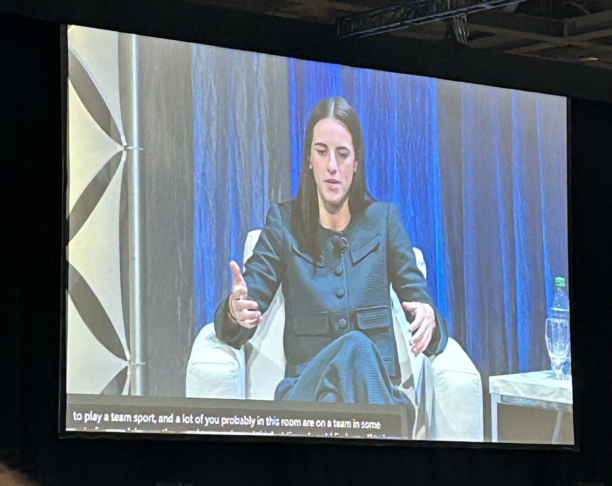 MichelleHacunda's tweet photo. Basketball player @CaitlinClark22 says gratitude helps her push through the hard moments. @MassWomen https://t.co/G3udGLhtNI