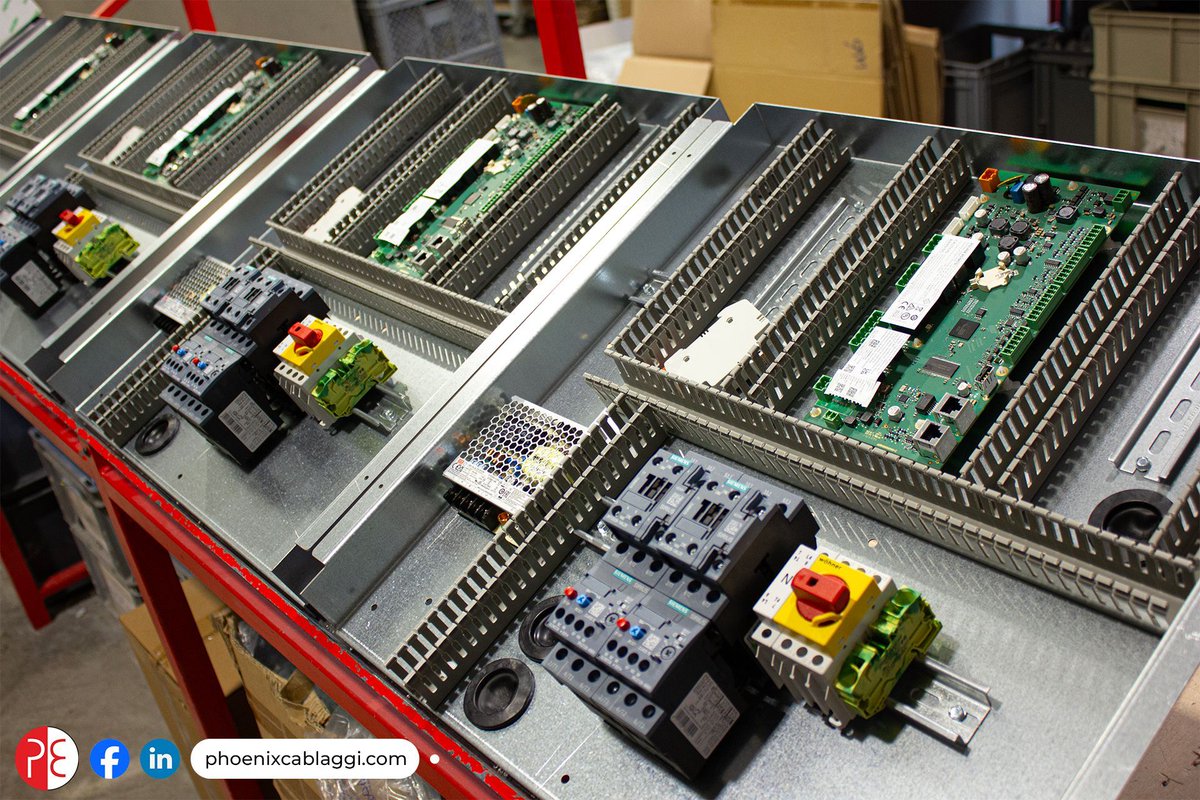 PhoenixCablaggi's tweet photo. ⚡ Linea quadri elettrici  🔌

#phoenix #phoenixcablaggi #phoenixelectronicsystem #cavi #cavo #cablaggio #elettrico #cablaggi #elettrici #quadrielettrici #quadroelettrico #assemblaggio #rieti https://t.co/RxVyDrdiiJ