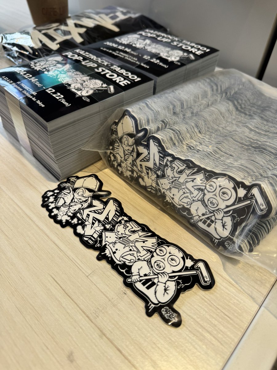 Tabooone's tweet photo. 【KAZZROCK + TABOO1 POP-UP STORE2024!】
開催期間:12月14日(土)～12月22(日) 12:00～19:00
会場:PROJECT LAB.
住所: 東京都渋谷区神宮前4-32-4 2F
オープン日はバーテンダー @nb811010 と @juicy_burger_2020 と共に皆様をお迎えします。
※RTしてくれた方の中からステッカー贈呈！後日発表！ https://t.co/K9lzCoUOox
