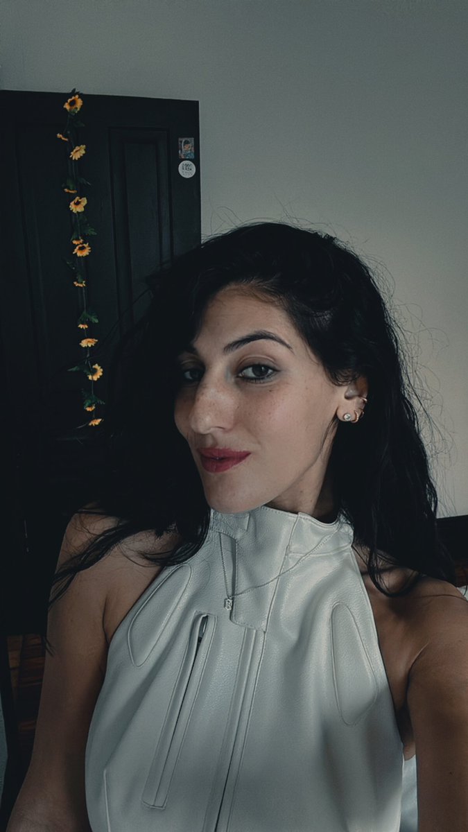 Andrea May Sahouri tweet media