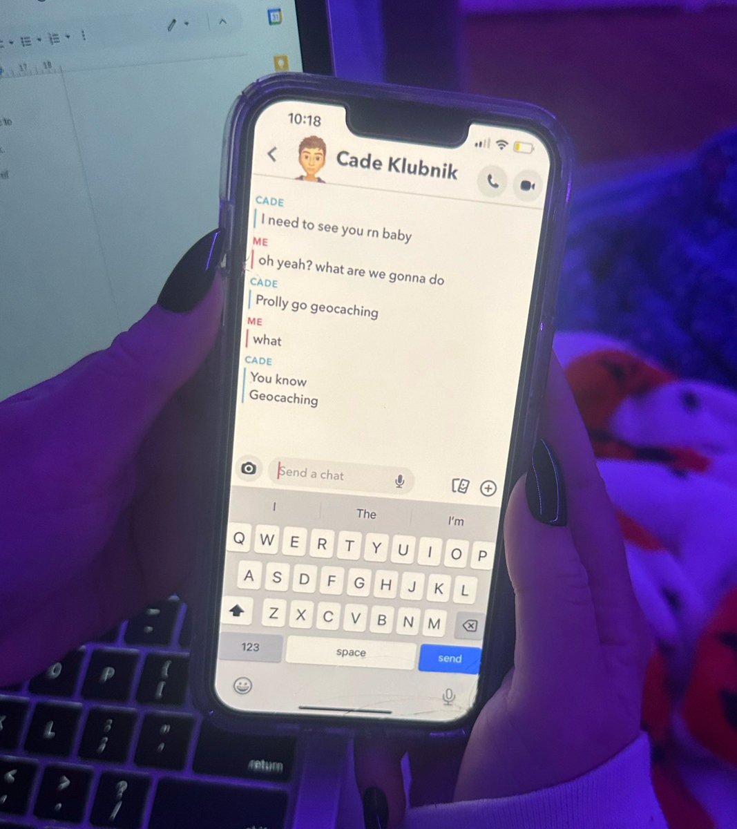 Another athlete falls! Wow, this one is hard to believe