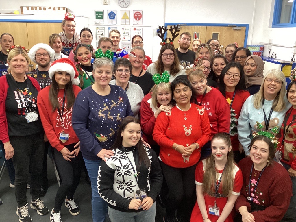 ArkDickens_'s tweet photo. 🎄✨ Christmas Jumper Day 2024 at Ark Dickens! ✨🎄

Our school was full of festive cheer today as students and staff rocked their Christmas jumpers! 🎅🦌❄️

#ChristmasJumperDay
#FestiveFun
#schoolspirit 
#TeamDickens
@ArkSchools https://t.co/XPZNwvnFl2