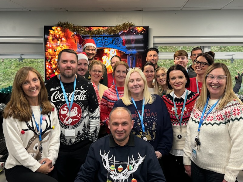 Hopwood Hall College & University Centre (@hopwoodhall) on Twitter photo #TeamHopwood has been swept up in yuletide glee following the annual Christmas Jumper Day!
Students & staff donned their best winter woollies for some festive fun in the name of a really worthwhile cause.
We’re proud to play our part & raise money for <a href="/SaveChildrenUK/">Save the Children UK</a>! #TeamHopwood has been swept up in yuletide glee following the annual Christmas Jumper Day!
Students & staff donned their best winter woollies for some festive fun in the name of a really worthwhile cause.
We’re proud to play our part & raise money for <a href="/SaveChildrenUK/">Save the Children UK</a>!
