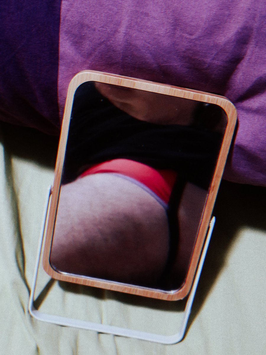 Hawkkedt's tweet photo. asstheticc ✨🍑 https://t.co/beCvRMKQW1