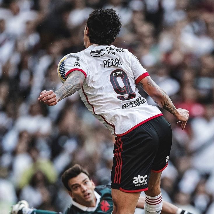 yannecrispim's tweet photo. Dos 135G, metade (67!) foram: 1) quando o Fla perdia e o gol empatou a partida, ou 2) quando o Fla empatava e o gol colocou o CRF na frente.

Em 4 jogos, Pedro marcou tanto o gol do empate quanto o gol da virada.

Além disso, ele tem 6 gols em finais e 25 gols em eliminatórias. https://t.co/qMgCalrJZt
