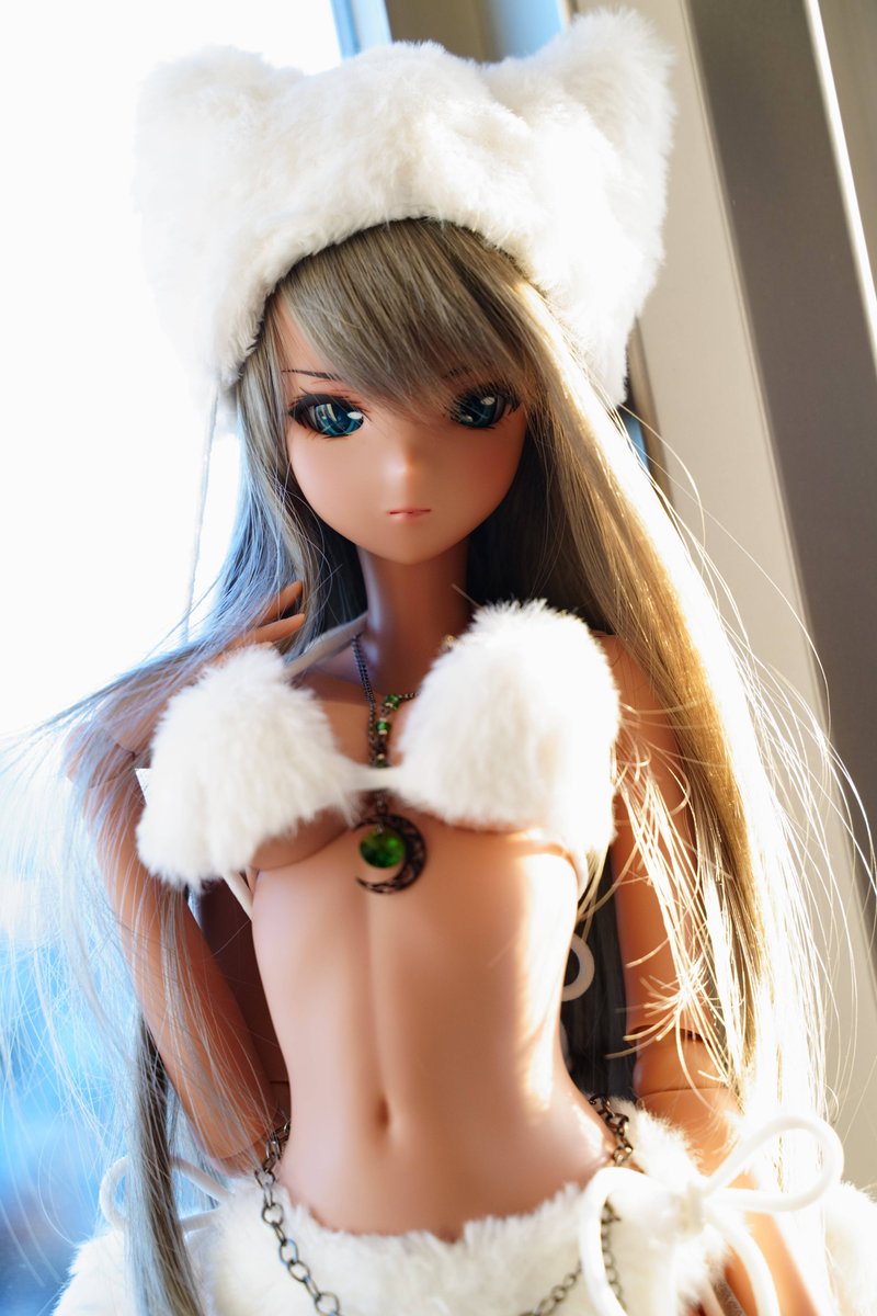 DollRef's tweet photo. 【夕ぐれ ファービキニ】
むしろ暖かそう(*'▽')
今週も長かったー。

#SMARTDOLL #smartdollDestiny https://t.co/ztincTEi09