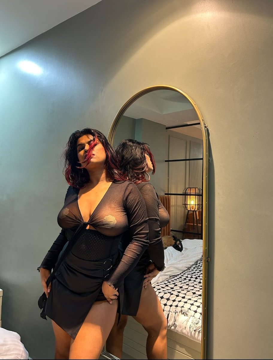 pinkpeachy69's tweet photo. 𝑰 𝒉𝒂𝒕𝒆 𝒘𝒆𝒂𝒓𝒊𝒏𝒈 𝒃𝒓𝒂 🤭🍒 https://t.co/fv8bqFLIEG
