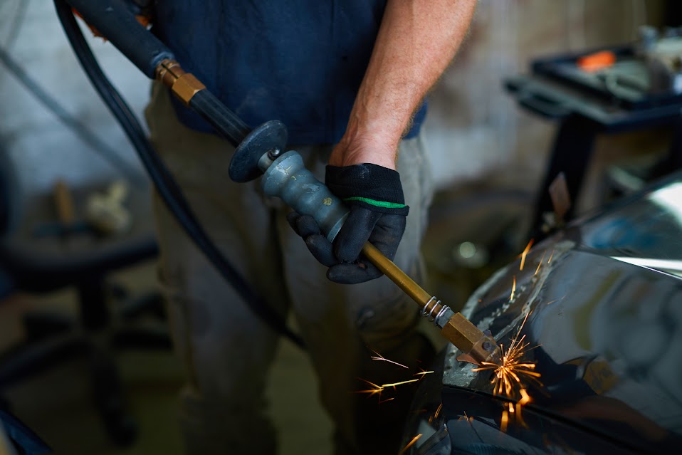 City_AutoBody's tweet photo. City Auto Body has been in business for 20+ years with over 37 years of experience in the auto body and paint industry! https://t.co/IGgoxuRLsz #AutoBodyAndPaintSantaCruz #AutoCollisionRepairs #CollisionRepairSantaCruz https://t.co/XlqEwb7bHd