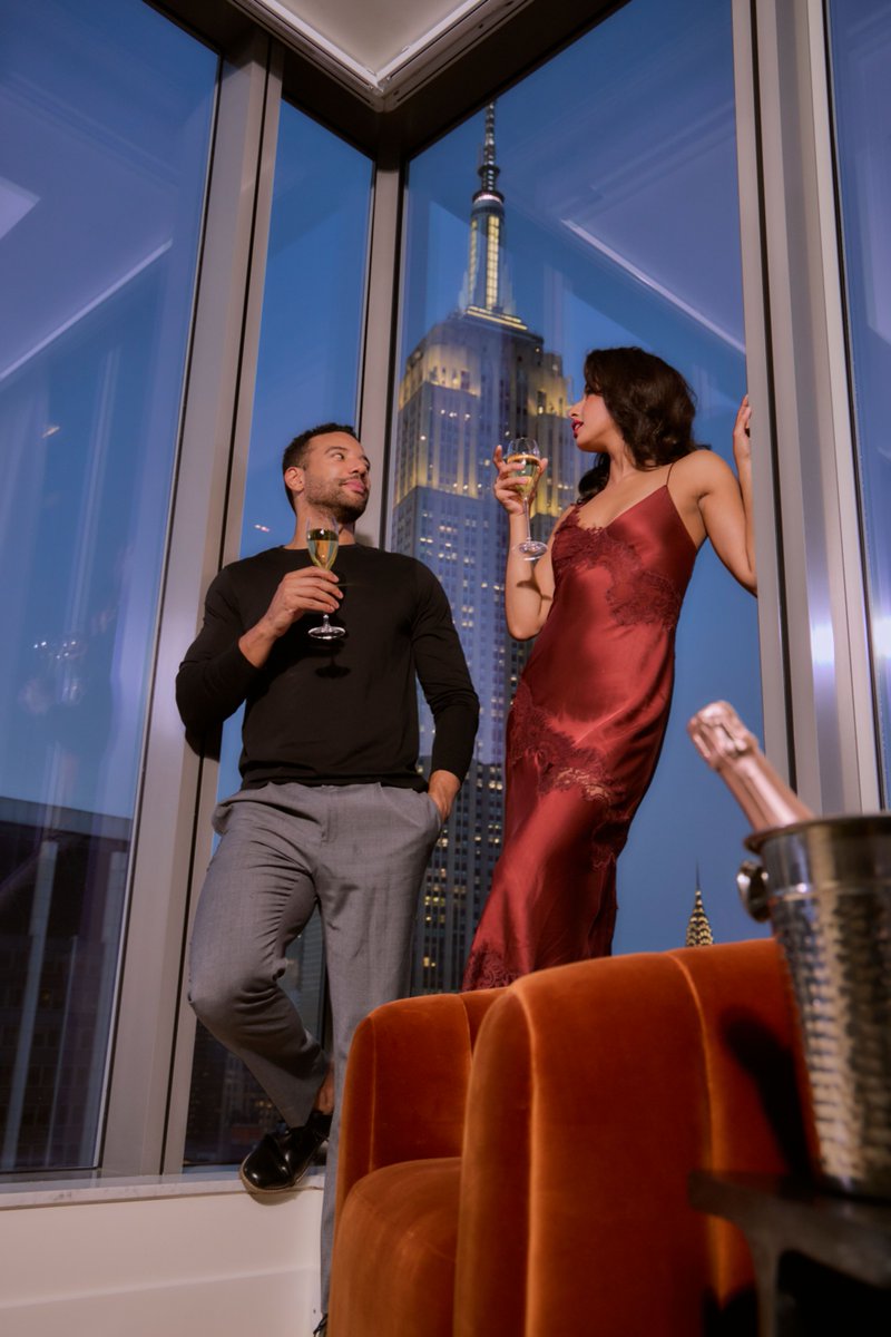 2025 called—it's saying you should stay the night 💤 
Our Masquerade into 2025 NYE package includes a complimentary bottle of champagne (because bubbles are a must), two tickets to our Manhattan Masquerade New Year's Eve bash, and a late 2PM check-out! #VirginHotelsNYC