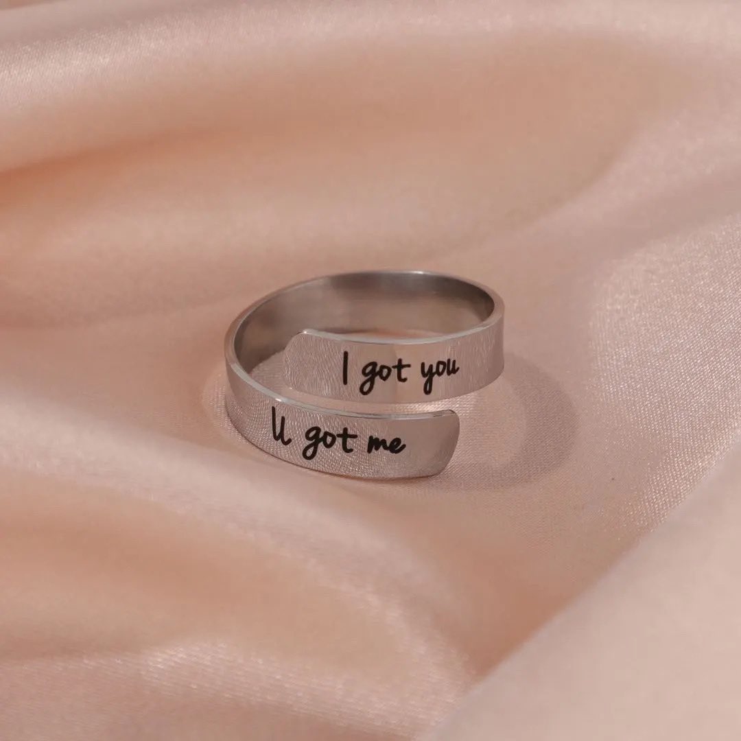 itsannacsf's tweet photo. Best-sellers alert ๐จ Check out these fan-favorites, including the Mikrokosmos ring, Abyss Music Box, BTS Cupholders and more!
All available at https://t.co/9wr0Ad3Xob ๐
#bts #btsarmy #btsxarmy #btsmerch #btsgift #giftforarmy #btscollection #btsmerchcollection #btscollector https://t.co/pQAqlBO88M