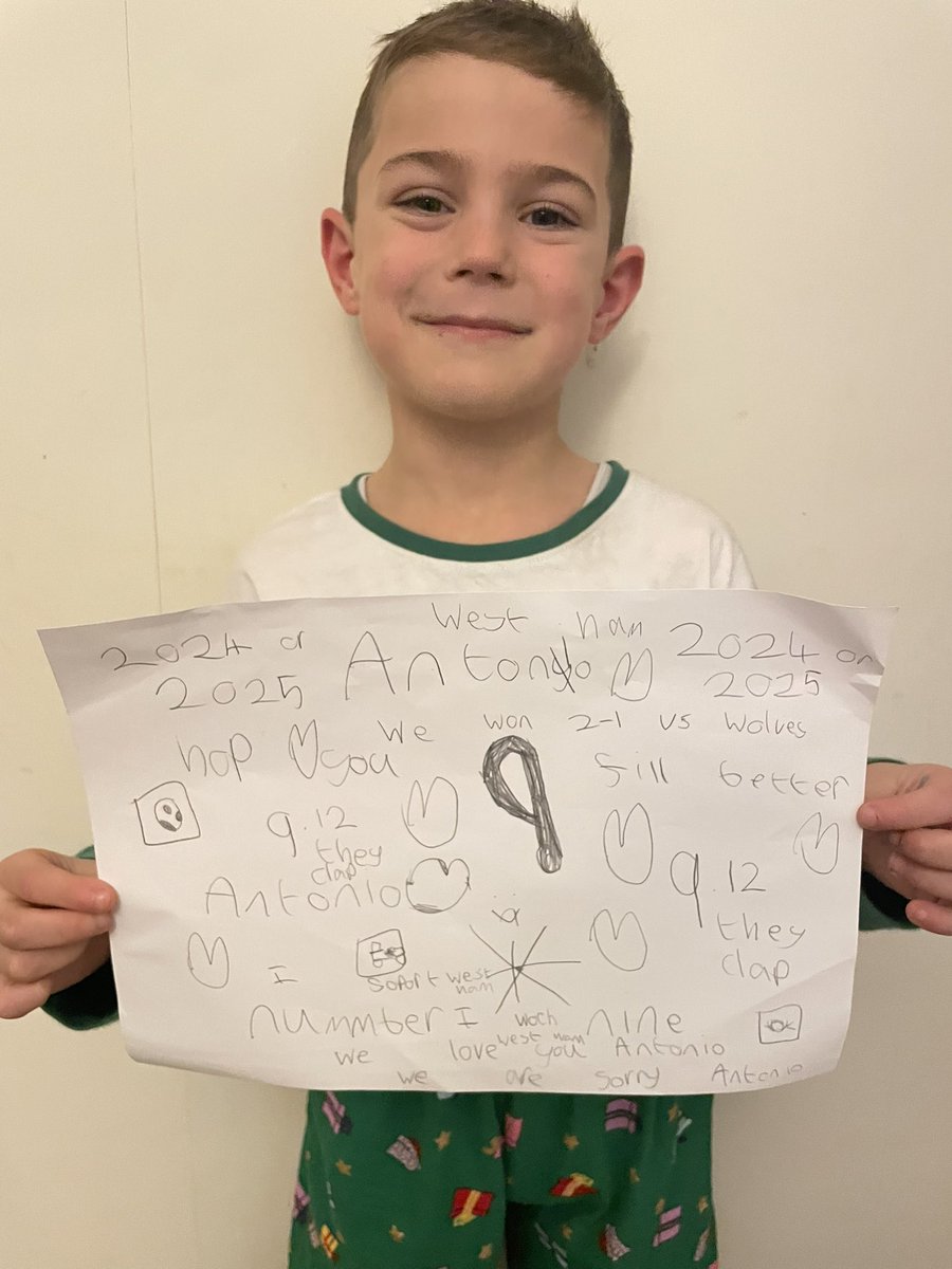 MJHammond83's tweet photo. @Michailantonio get well soon, from Dexter ⚒️ https://t.co/1KCmWcdbZT