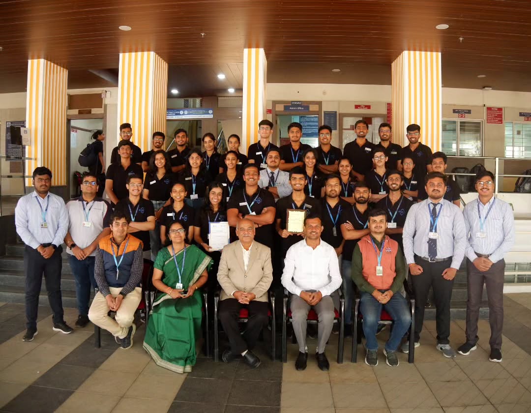 pccoeacm's tweet image. โจ Celebrating success with Dr. G N Kulkarni! ๐ His inspiring guidance fuels our teamwork and achievements. Hereโs to more victories! ๐๐
#TeamSpirit #LeadershipExcellence #pccoeacm #PCCOE