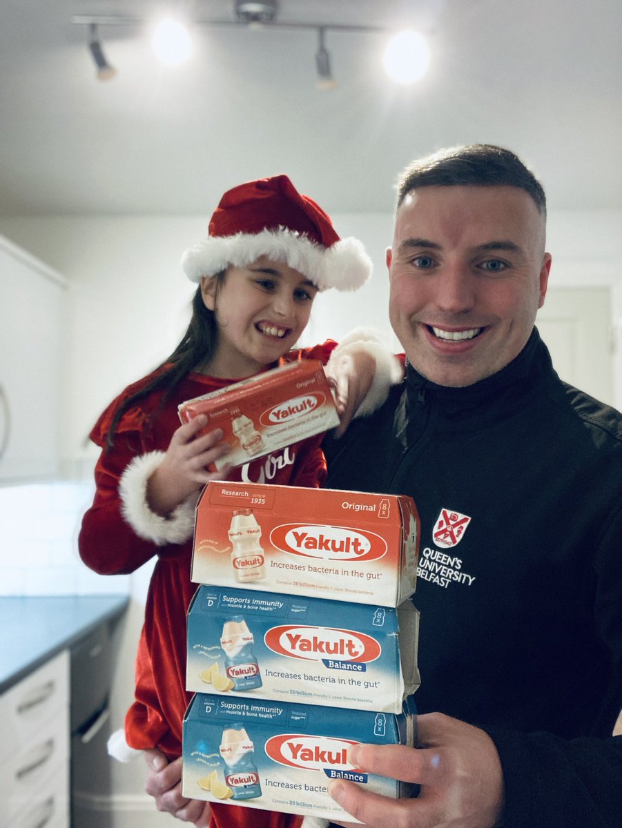 Yakult kindly send me these because I write about their products in my nutrition column. Did you know that Yakult contains probiotic bacteria that provides a boost to our guts. These are important for our immune systems, help digestion and absorption of vitamins 🌟