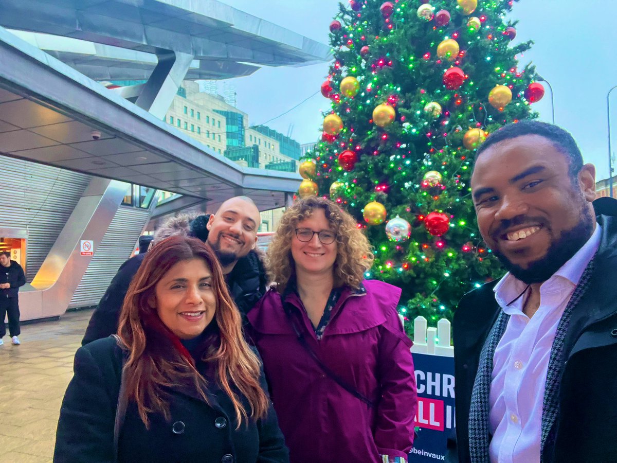 Thank you to <a href="/LabourMarina/">Marina Ahmad AM</a> AM for coming to Vauxhall this afternoon! 

Your councillors continue to push the GLA and <a href="/TfL/">TfL</a> to secure investment to get the Vauxhall Masterplan underway. We also spoke about the rising crime on weekends and protecting our brilliant arts and culture!