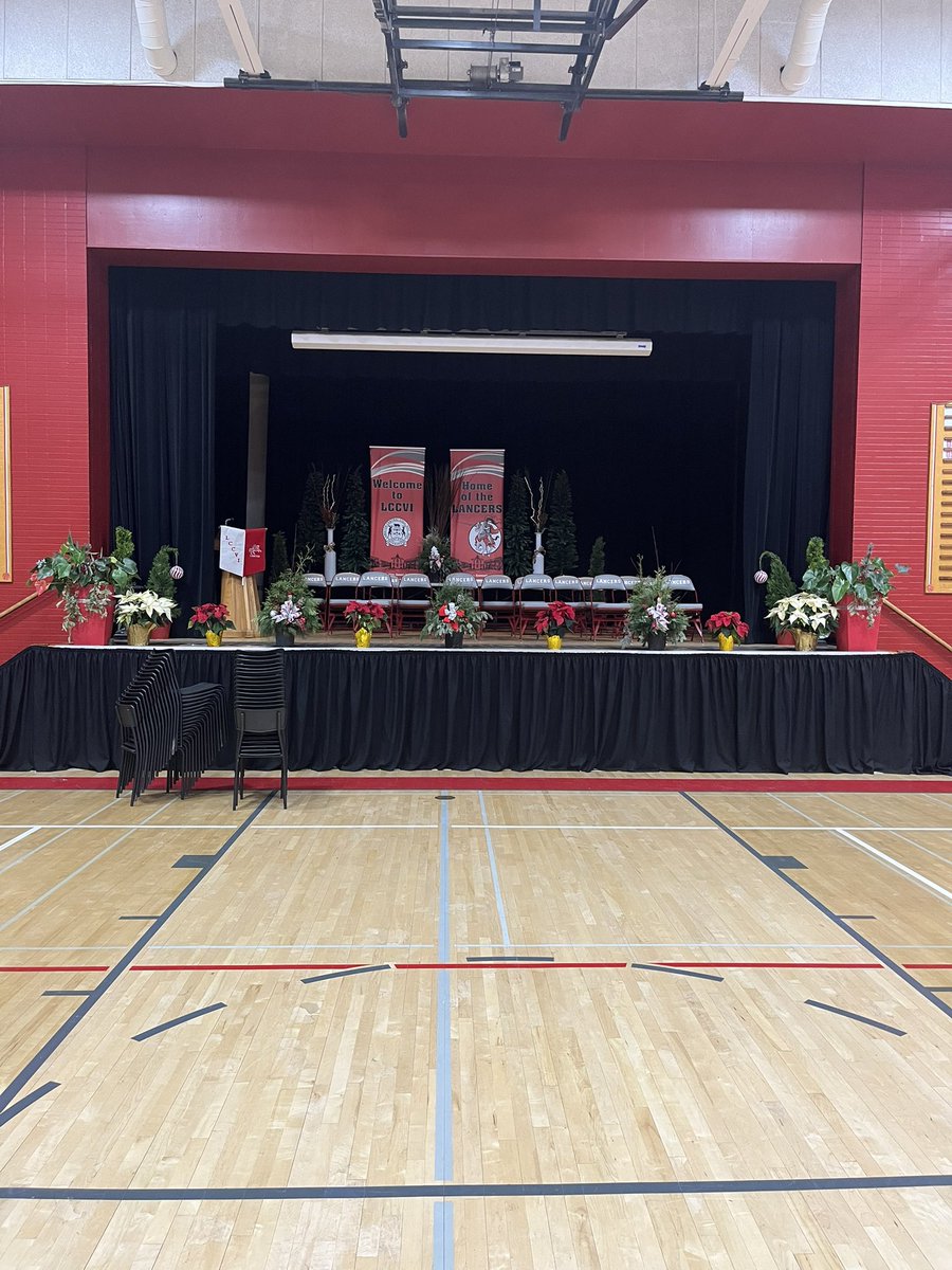 We are all ready for under grad awards night at 7pm. Drive safe and see everyone soon.