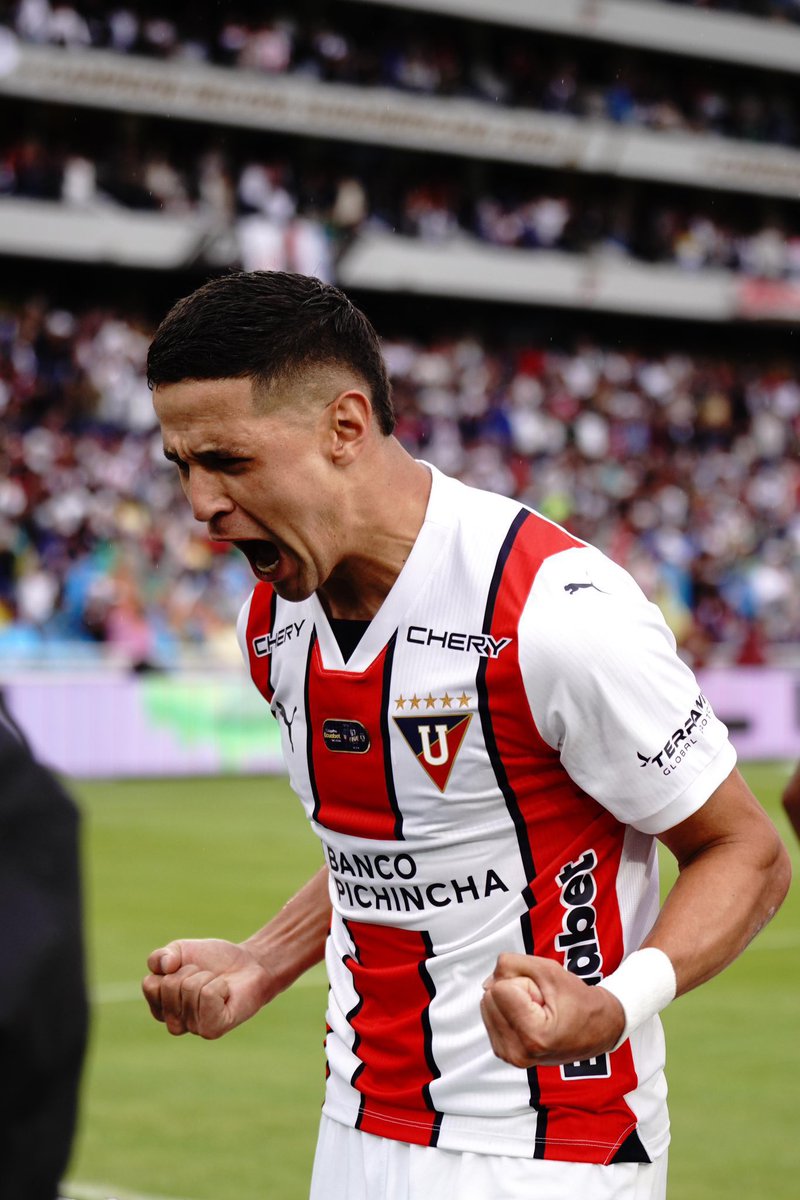 FB Radio 105.7FM tweet media