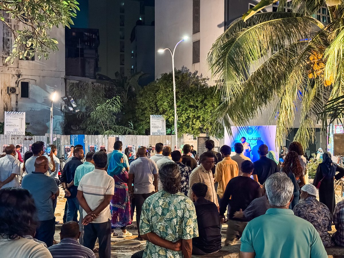 📸 12 ޑިސެމްބަރު 2024، މާލެ - ސިލްސިލާ ކަންމަތީ ޖަލްސާތަކުގެ 3 ވަނަ އަދަދު: ގާނޫނުއަސާސީގެ ދިފާއުގައި.

މާފަންނު ބޮނޑިބަތްޕާކުން.