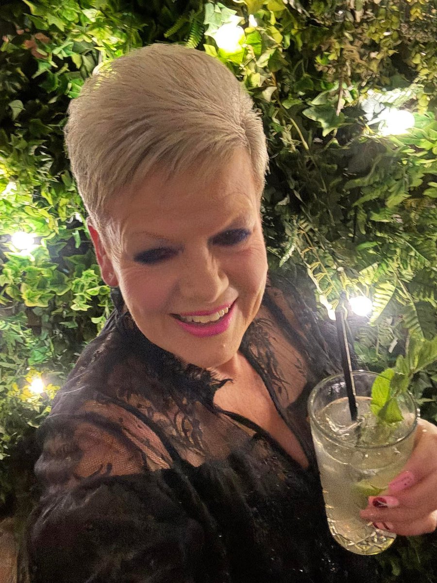 <a href="/GaryBarlow/">Gary Barlow</a> @getgarytosues60th

I hope you are on this Mr B ❤️🙏🎤

My party needs you!

<a href="/Mrsr237/">Sarah Rollinson</a>