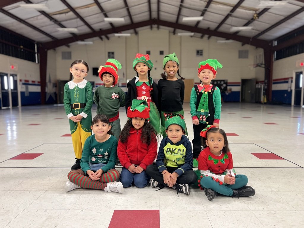 challengersmisd's tweet photo. Yesterday our Challengers celebrated the holiday season in the most magical way—by dressing up as festive elves! 🎄🧝‍♀️🧝‍♂️ The hallways were filled with holiday cheer and plenty of pointy hats, striped socks, and joyful smiles. https://t.co/YHj1g2kJwo