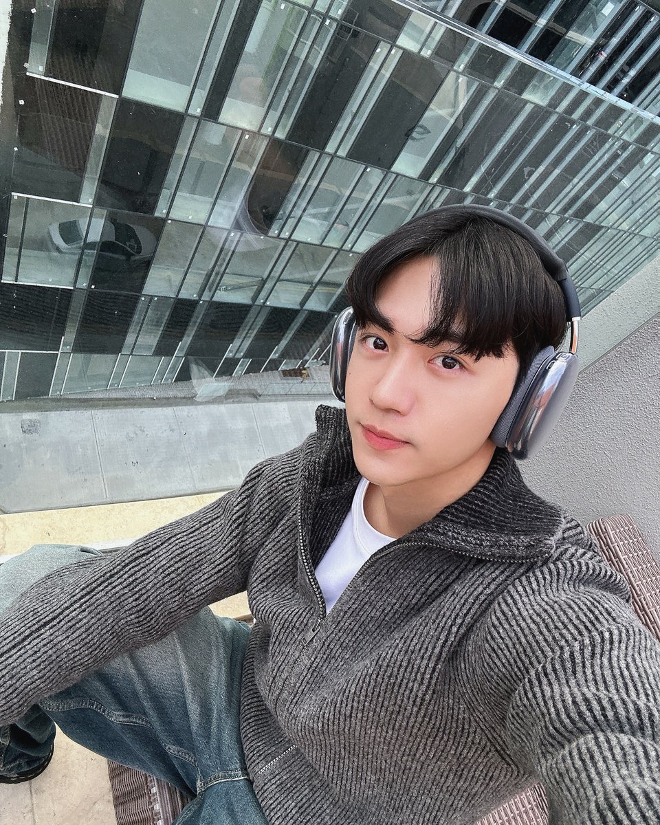 __Aru____'s tweet photo. 진짜 공부하러 간거여?
뭐가 됐든 잘 지내고 있으니 됐다싶고
여튼 돌아오면 차기작 좀

@shihchengxuan

#석승현
#石承泫
#shihchengxuan
#石承泫Xuan
#I_wanna_always_be_by_your_side https://t.co/yRCCoV1x1n