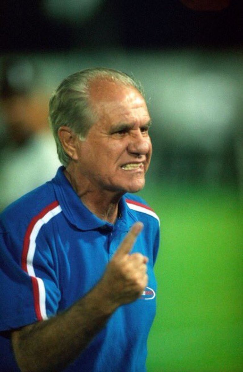 Evaristo de Macedo no <a href="/ecbahia/">Esporte Clube Bahia</a>.

Nostálgico!
