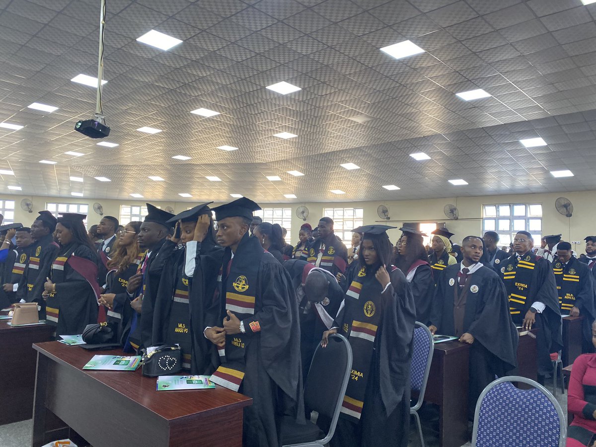 Nimelssa_auo's tweet image. 14th induction ceremony of Medical Laboratory Science Achievers University Chapter🥳🥂
#Achieversuniversity
#YMLS
#MLSCN