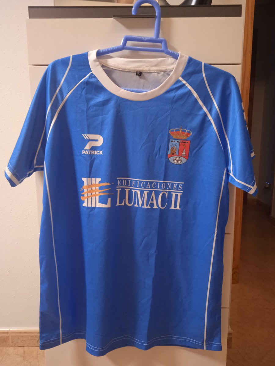 Mítica camiseta del <a href="/UDAlmansa/">U.D. ALMANSA</a> en la categoría de bronce del futbol español.
Aúpa <a href="/AlmansaCiudad/">AlmansaCiudad</a>
#PasionYFidelidad
#LosDeSiempre
#ALaSombraDelCastillo