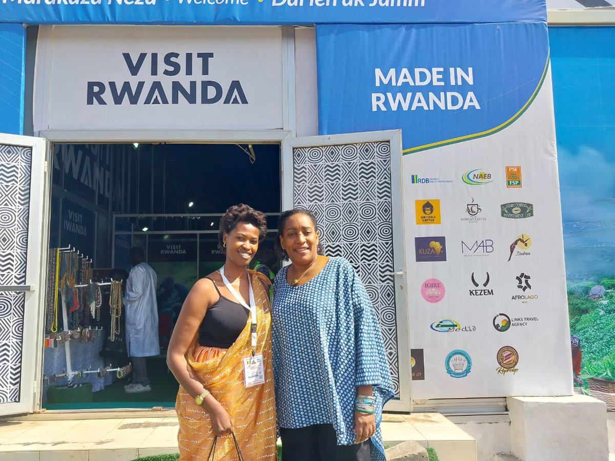 embacubasen's tweet image. Mme l&apos;Ambassadeur @maydolis_sosa participe à la journée dédiée à la Chambre de commerce, d&apos;industrie et d&apos;agriculture CCIAD, dans le cadre de la 32ème #FIDAK

Elle y a échangé avec SE Babacar Sane Ba directeur de la DPPEC du @MiaaeSenegal, et visité l&apos;exposition. 

#50CubaSenegal