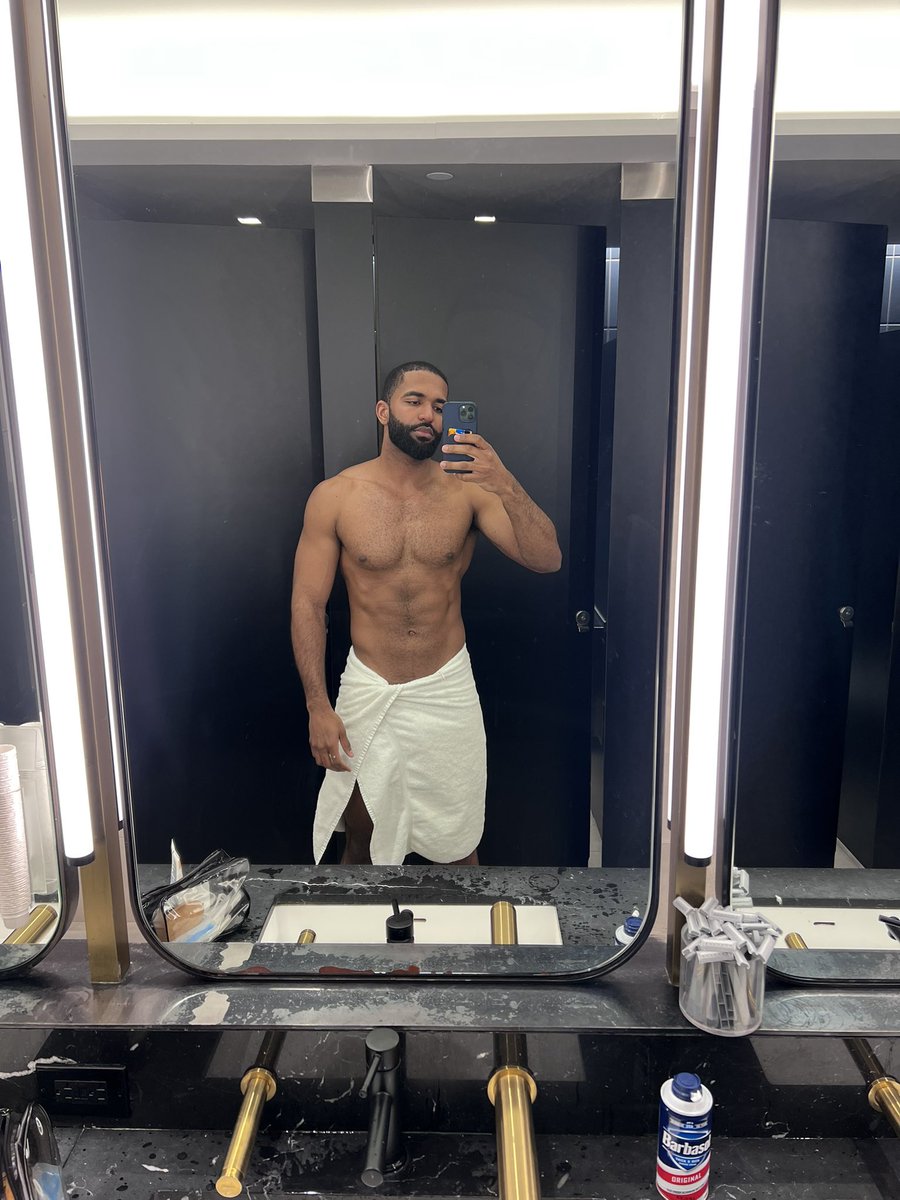 werquin09's tweet photo. 💪🏾 https://t.co/BvLFesM2FK
