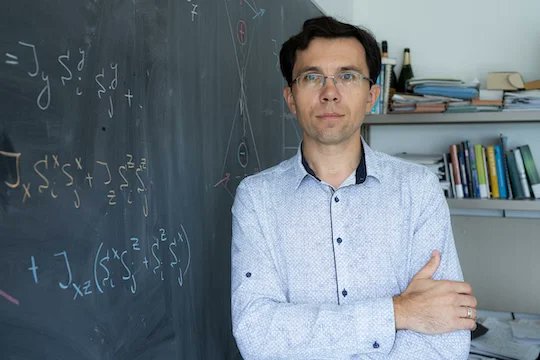 Groundbreaking experiment supported by Rice researcher reveals new insights into a mysterious phase of quantum matter. news.rice.edu/news/2024/rese…