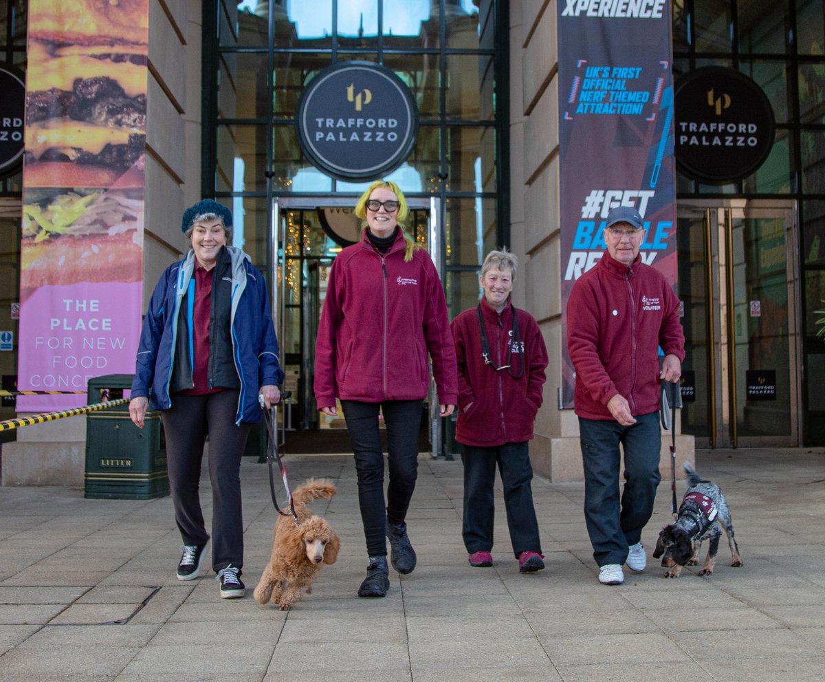 What fun there's been in Greater Manchester today!

Chris &amp; Brian innocently turned up to puppy class with trainee Hattie today, not knowing that they'd been crowned as our coveted Christmas Volunteers of the Month <a href="/HearingDogs/">Hearing Dogs for Deaf People</a> for 2024! 🎄🐾🐾

hearingdogs.org.uk/blog/votm-dec-…