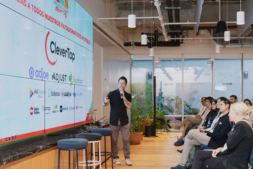 CleverTap's tweet image. Big ideas, bigger turnouts!

Last week, over 250 app and marketing experts came together in Mexico City for the @AppGrowthSummit. 🎉

13 forums and countless invaluable insights later, we were just getting started! Think #omnichannel strategies, #hyperpersonalization, and the